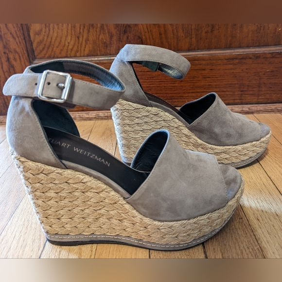 Stuart Weitzman Gray Suede Wedges, Size 8.5 - Picture 3 of 10